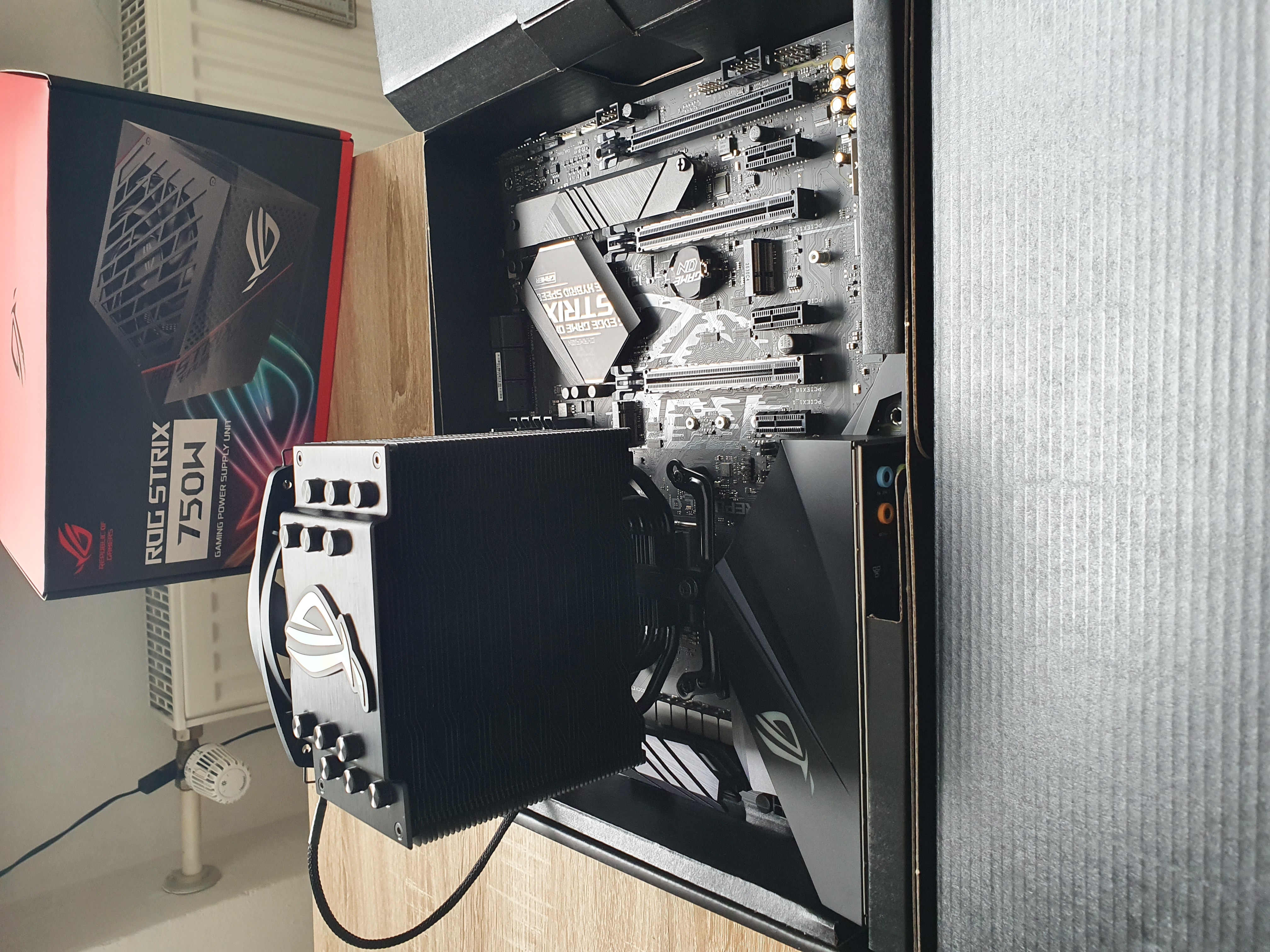Zusammenbau Asus Rog ii